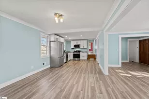 211 Bartlett St, Mauldin, SC 29662 - Photo 9