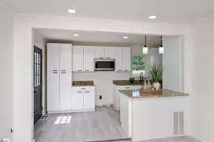 105 Foxhall Ct, Easley, SC 29640 - Photo 9