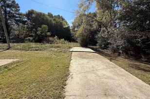 236 Blakelyville Rd, Clinton, SC 29325 - Photo 5