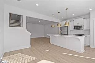 6 Redfield Pl, Simpsonville, SC 29681 - Photo 9