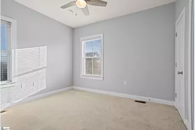 15A Oakhurst Avenue, Greenville, SC 29609 - Photo 19