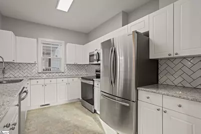 15A Oakhurst Avenue, Greenville, SC 29609 - Photo 11