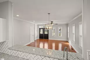 15A Oakhurst Ave, Greenville, SC 29609 - Photo 13