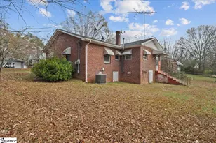 105 Barron St, Union, SC 29379 - Photo 25