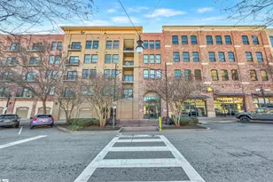 927 S Main St, Greenville, SC 29601 - Photo 21