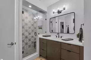 927 S Main St, Greenville, SC 29601 - Photo 5