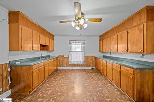 4 Hunt Ave, Liberty, SC 29657 - Photo 7