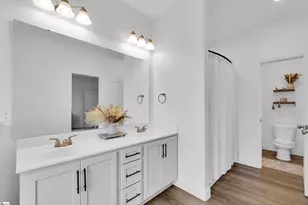 725 E Osprey Ln, Cowpens, SC 29330 - Photo 13