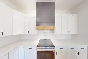 269 Ridge Rd, Wellford, SC 29385 - Photo 5