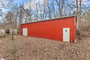 1639 Bonner Rd, Gaffney, SC 29341 - Photo 11