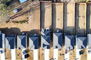 207 Yellowstone Trl, Gray Court, SC 29645 - Photo 3