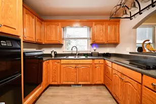 134 Rolling Dr, Westminster, SC 29693 - Photo 13