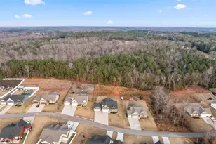 251 Inlet Pointe Dr, Anderson, SC 29625 - Photo 47