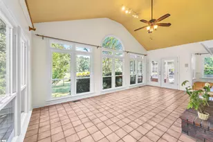 624 Driftwood Dr, Greer, SC 29651 - Photo 11