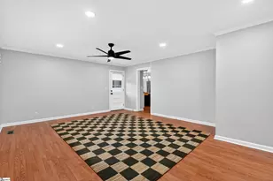 108 Stephens Ln, Greenville, SC 29609 - Photo 17