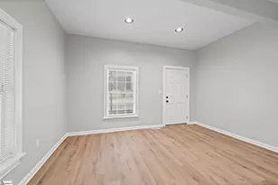 111 Hammett St, Greenville, SC 29609 - Photo 11