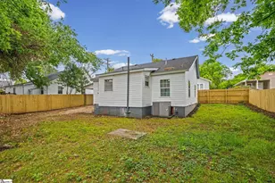 111 Hammett St, Greenville, SC 29609 - Photo 5