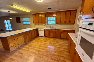 600 N Adair St, Clinton, SC 29325 - Photo 11