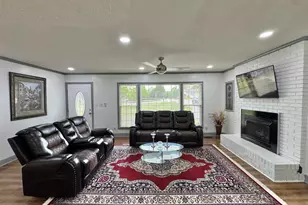 1113 Fox Squirrel Ridge Rd, Pickens, SC 29671 - Photo 9