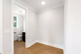 1305 Pendleton St, Greenville, SC 29611 - Photo 17