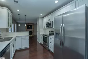 509 Oak Cir, Easley, SC 29640 - Photo 13