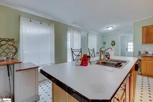 539 Sparrow Rd, Clinton, SC 29325 - Photo 9