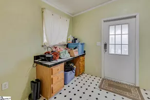 539 Sparrow Rd, Clinton, SC 29325 - Photo 23