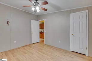 539 Sparrow Rd, Clinton, SC 29325 - Photo 19