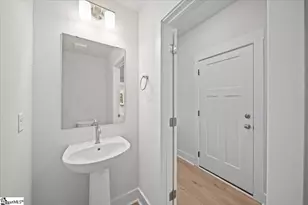 526 W Norvell Ct, Spartanburg, SC 29307 - Photo 11