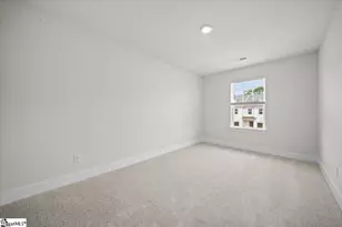 526 W Norvell Ct, Spartanburg, SC 29307 - Photo 17