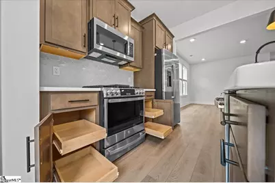 529 W Norvell Court, Spartanburg, SC 29307 - Photo 5