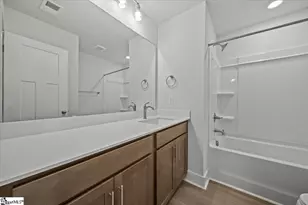 529 W Norvell Ct, Spartanburg, SC 29307 - Photo 21