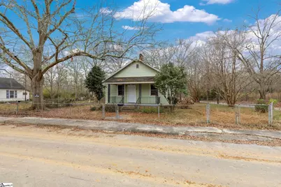 143 Pine Street, Clinton, SC 29325 - Photo 1