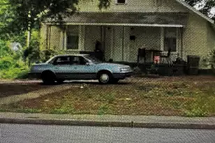 47 Peachtree St, Clinton, SC 29325 - Photo 1