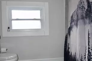 208 Hill St, Wellford, SC 29385 - Photo 13