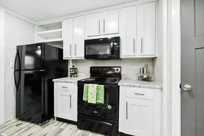 4301 N Old State Hwy 14, Greer, SC 29651 - Photo 11