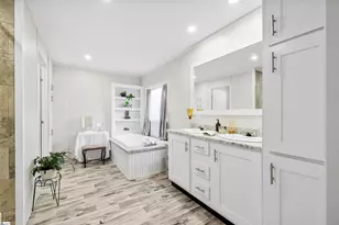 4301 N Old State Hwy 14, Greer, SC 29651 - Photo 19