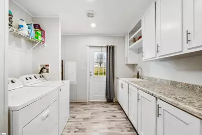 4301 N Old State Hwy 14, Greer, SC 29651 - Photo 15