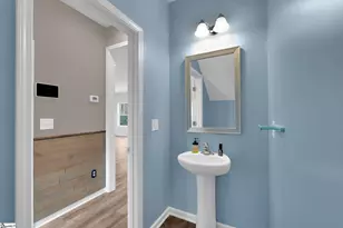 503 Torrington Dr, Duncan, SC 29334 - Photo 9