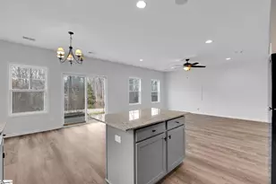 503 Torrington Dr, Duncan, SC 29334 - Photo 7