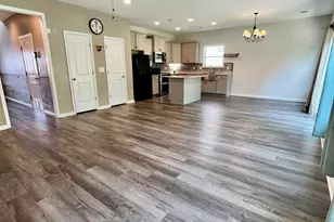 503 Torrington Dr, Duncan, SC 29334 - Photo 3