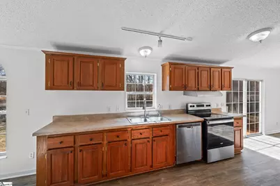 18 Silver Stirrup Court, Travelers Rest, SC 29609 - Photo 9