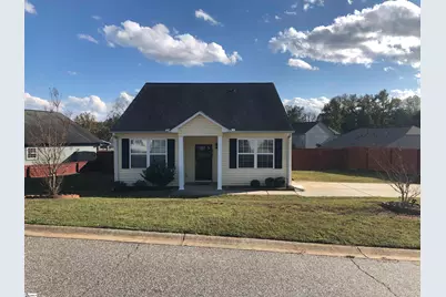 520 Lois Way, Boiling Springs, SC 29316 - Photo 1