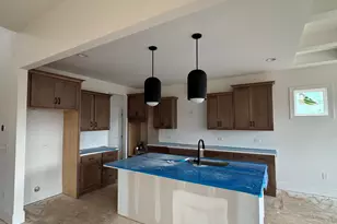 635 Creekway Ct, Greer, SC 29651 - Photo 3