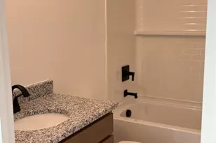 5077 Sunnycreek Dr, Boiling Springs, SC 29316 - Photo 9