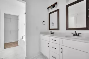 107 Circle Dr, Townville, SC 29689 - Photo 11