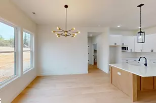 271 Ridge Rd, Wellford, SC 29385 - Photo 9