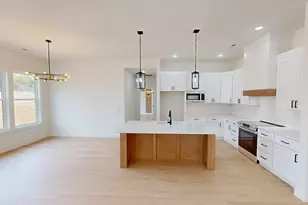 273 Ridge Rd, Wellford, SC 29385 - Photo 3