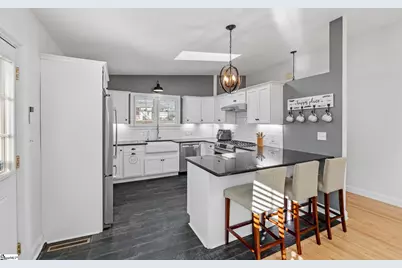 6 Estanolle Street, Greenville, SC 29615 - Photo 9