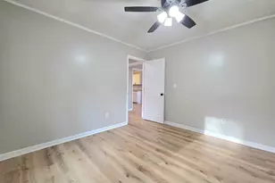 10 Oconee Ave, Greenville, SC 29617 - Photo 15